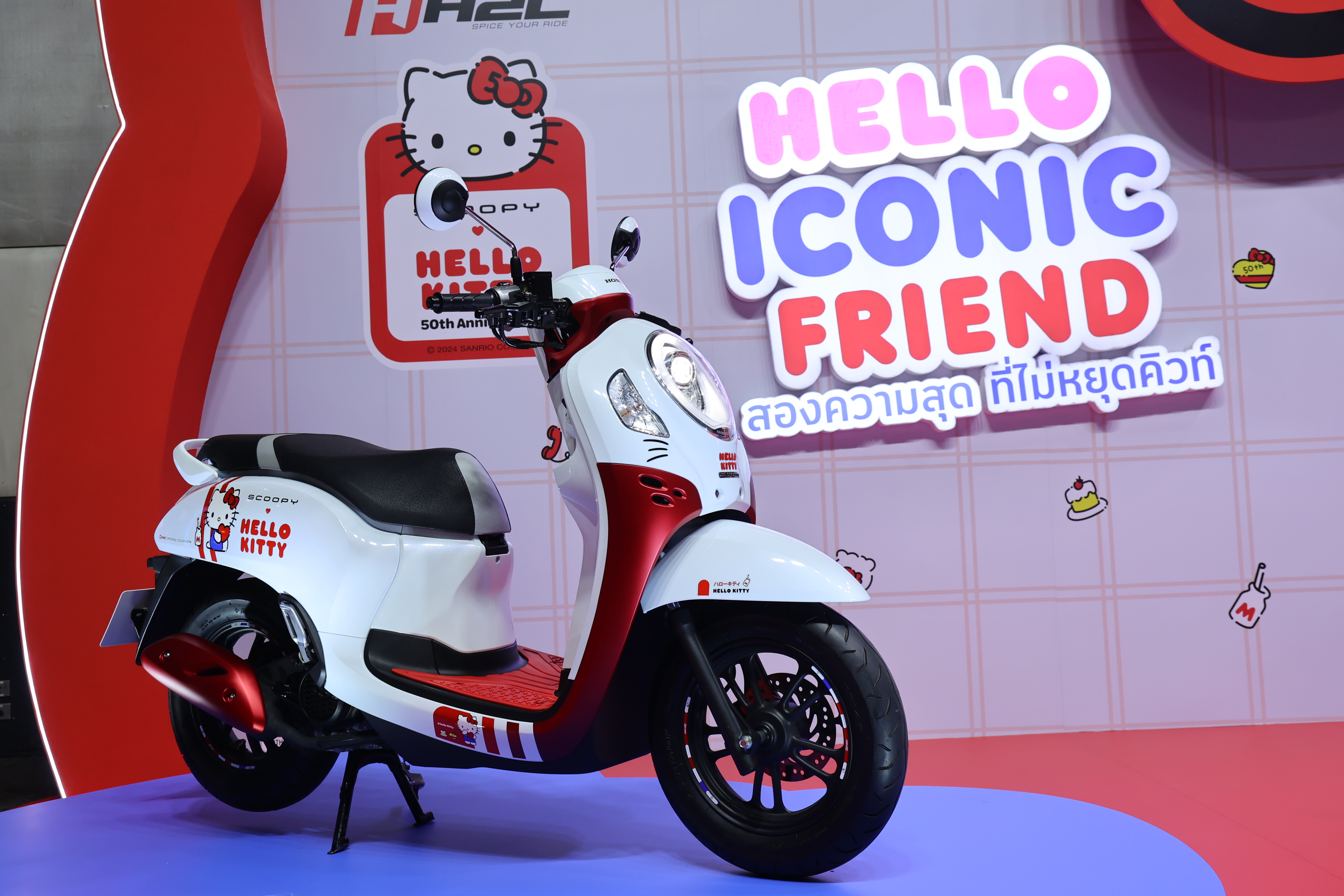 ไทยฮอนด้า เขย่ากระแสตลาดรถเอ.ที. เอาใจคนรุ่นใหม่นำร่อง เปิดตัว 2 รุ่น ‘New Honda FORZA350’ และ ‘Honda Scoopy Hello Kitty Limited Edition’